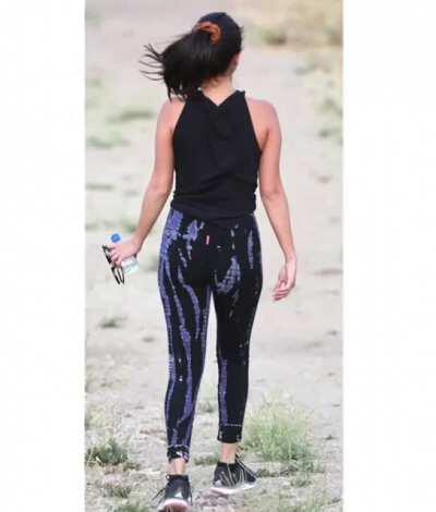 Gotta love the leggings