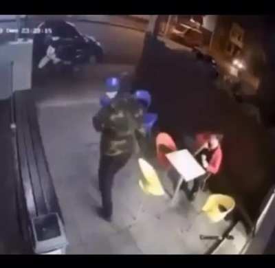 Guy shoots hitmen before they can shoot him