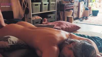 He sure knows how to get a girl in the mood!