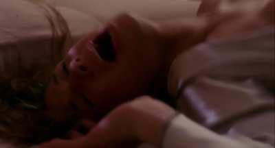 Rhona mitra getting violated in Hollow Man