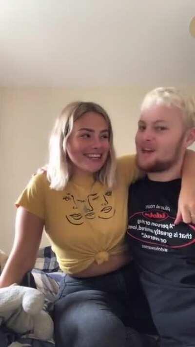 Tik-Tok sibling song