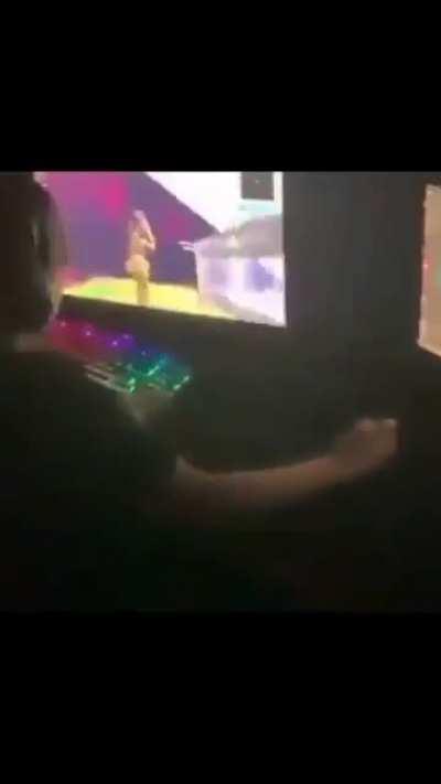 low mouse sensitivity