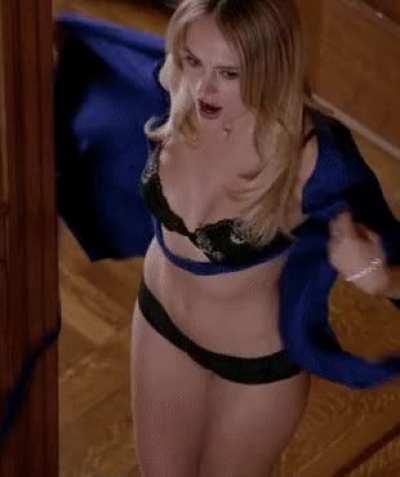 Madison Riley giving us the best view of her💦