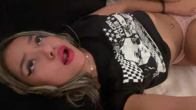 Eat my pussy is an activity for every night