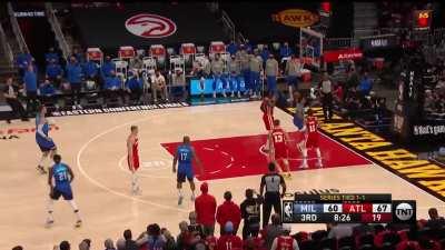 [Highlight] PJ Tucker snipes the alley oop