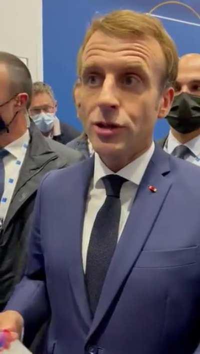 Macaron telling it like it is