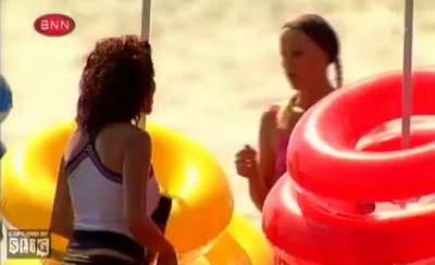 Katja & Bridget. Sterrenslag klassieker. 