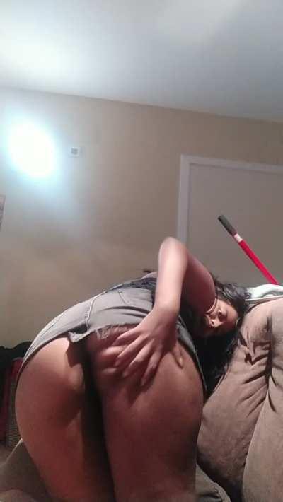 I love to wear mini skirts