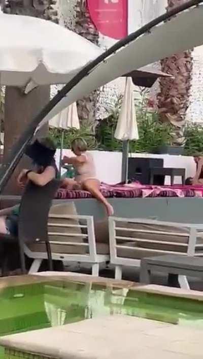 to have a nice dinner with friends