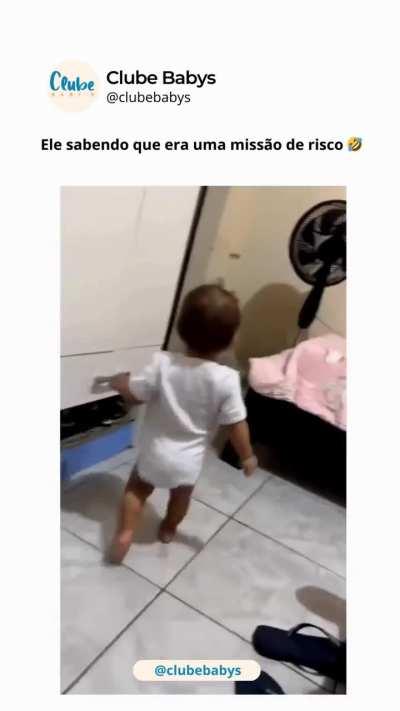 Com um pai desse quem precisa de inimigo 🤣🤣🤣 muito bom HUA