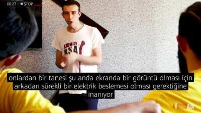 Çok övdüler inceliyim dedim daha ilk videodan verdikleri örneğe bakın. Bu teistlerin örnekle bir şeyleri açıklamayı bırakması lazım ve malesef bir teist zaten kendisine arka çıkan bir insan aradığı için bak bu kanıttır deyip inanıyor hemen çok yazık.