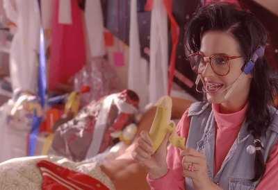 Katy Perry (Last Friday Night)
