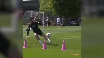 Chilly returns to training