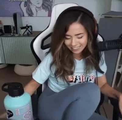 Pokimane here! looking for a big, hairy, MUSKY, misogynist to beat me, degrade me, and leave my holes broken~ Start a chat with me if you hate me 💕