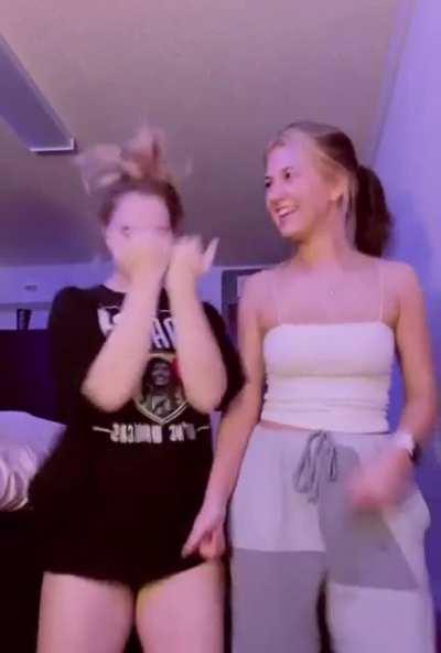 You all seemed to like them so how about a video, right or left? (IRTR)