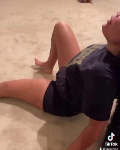 Failed #CrybabyChallenge but that azz tho 👀