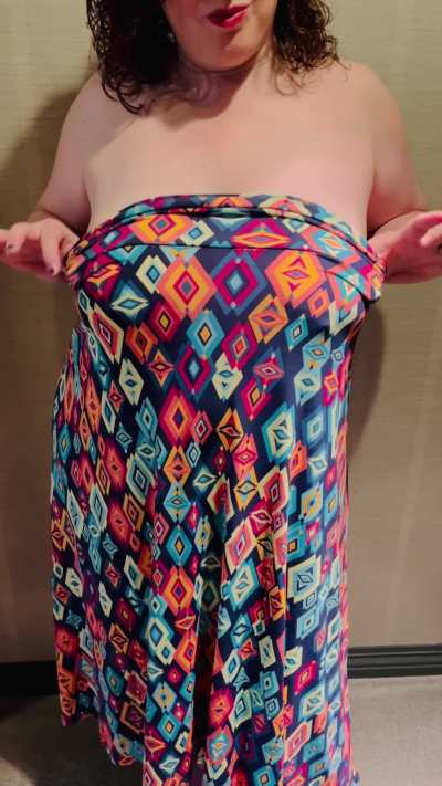 Two reasons why your husband would leave you for me.