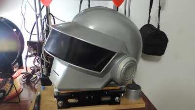 Que les parece mi casco de DAFT PUNK? recien salido del horno!