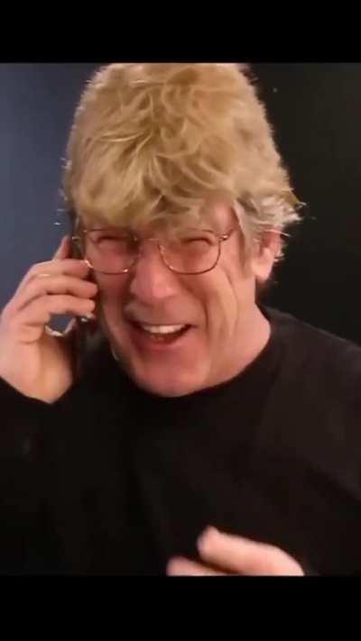 Yo escuchando que se cayó el charter que transportaba a todo el plantel y dirigencia de River desde Mendoza