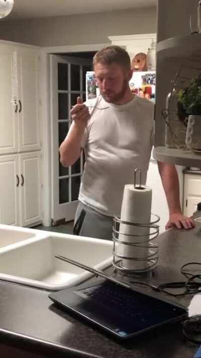 Wcgw waking up a sleep walker