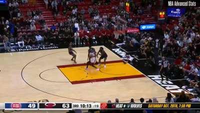 [Highlight] Tyler Herro has attempted 21 shots from within 8 feet, and 9 of them have been blocked