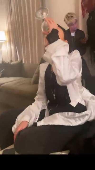 Paris wit Julie, Joy and Carti