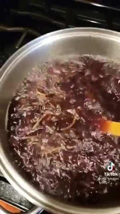 Raisin spaghetti