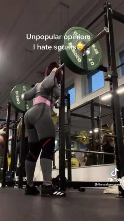 PAWG doesn't like squats :(