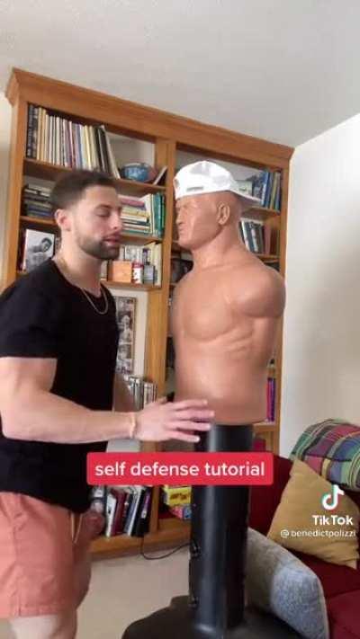 ayo bearface, you free for a spar ?