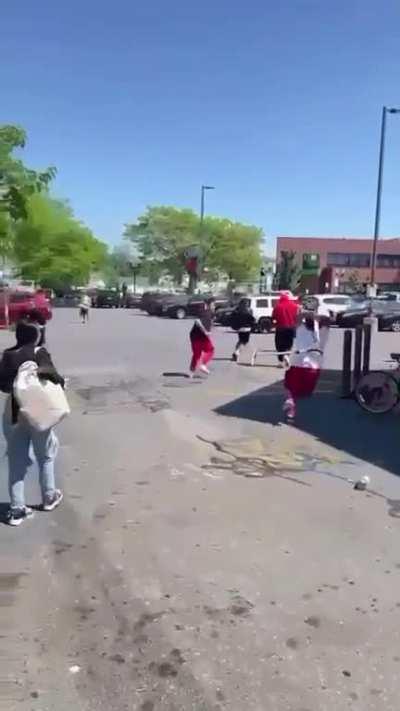 Intense gang fight that happened in my hood (viewer discretion advised) 