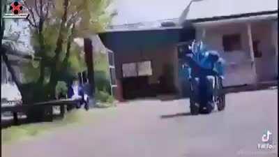 wtf power ranger cadeirante