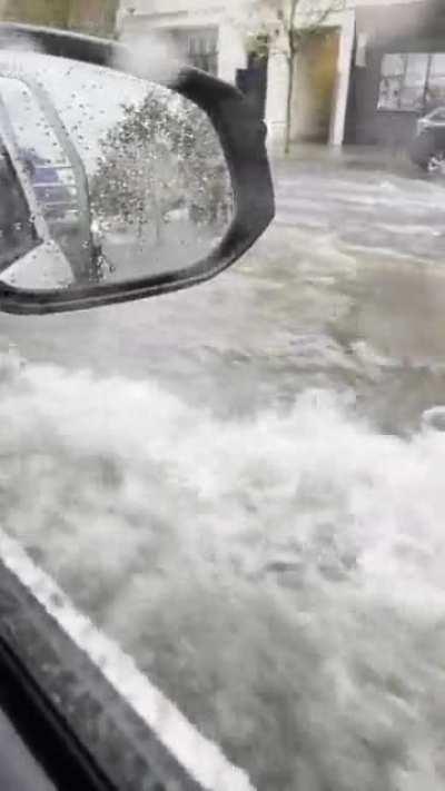 Wellington Street 3 pm