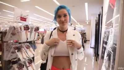 Titty Drop Skye Blue