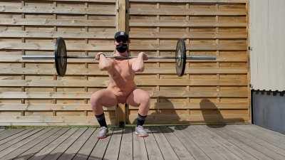 Todays workout in the sun! How's my form? [Oc][F]