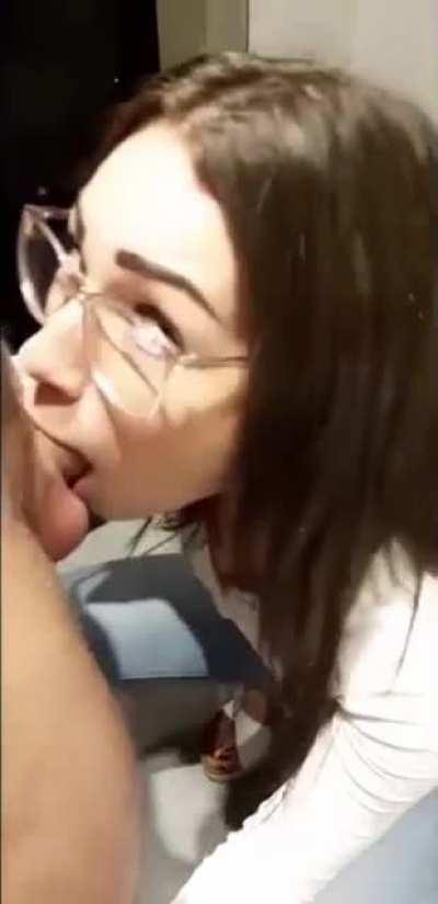 Shaiden Rogue Deepthroating in the bathroom