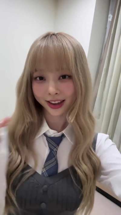 240609 Vivi Instagram Update