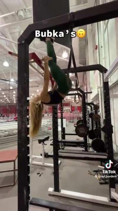 D1 football player tries pole vaulting skills