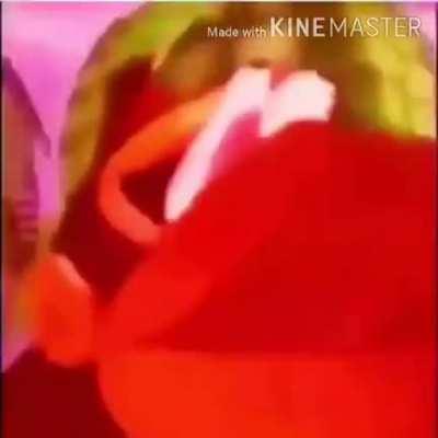 Posting videos I found on Discord to r/NoRules. (#3 | Loud)