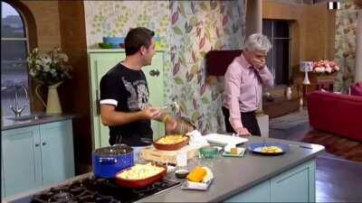 Presenter tried to give tips to an Italian chef.