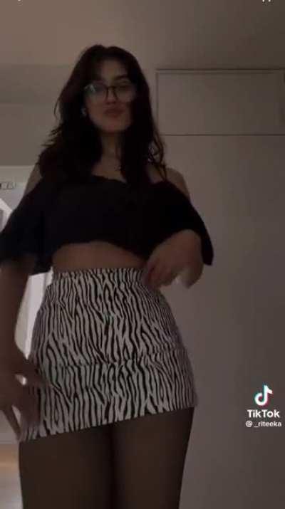 Love that skirt