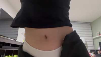 Come to my room, and examine my navel thoroughly.