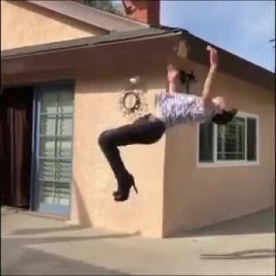 Some dude fucking dies