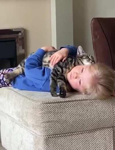 The cat fell asleep. You can't move. Does this happen to everyone? 😹