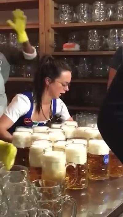 И коня на скаку...