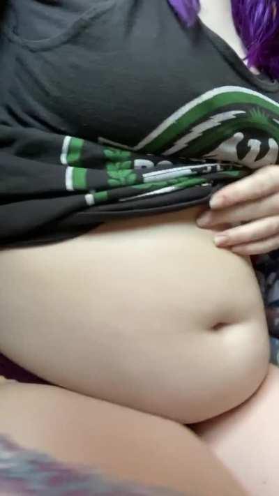 handful of jiggly belly