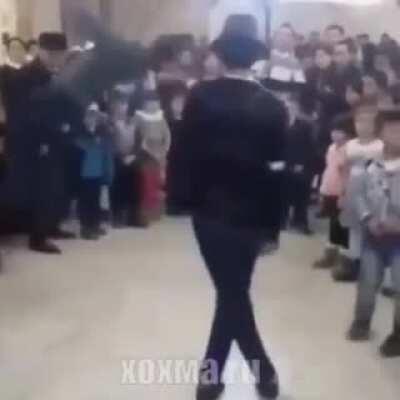 What an amazing dance move