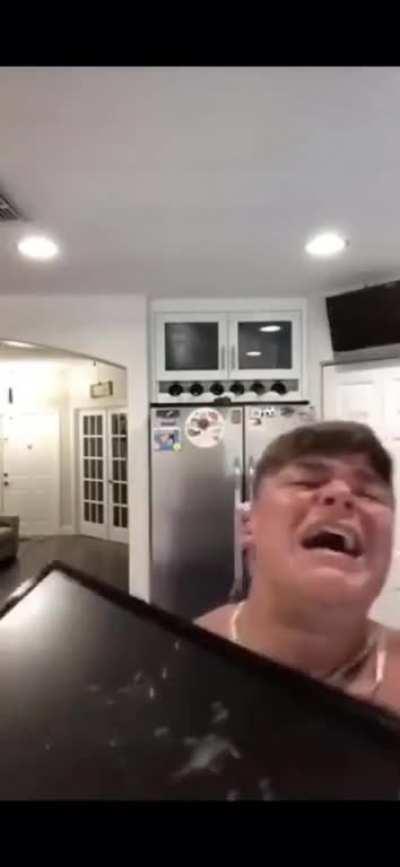 anthony fandango watching j cole fans calmly express their opinion in his replies