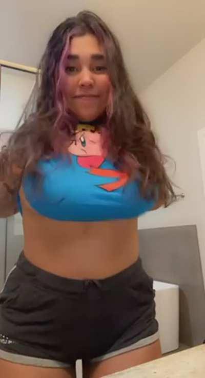 Sorry for no makeup but do you like my Venezuelan thick body type?