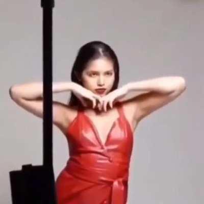 Maine Mendoza