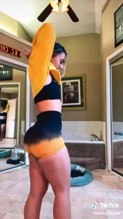 Abby Berner the PAWG